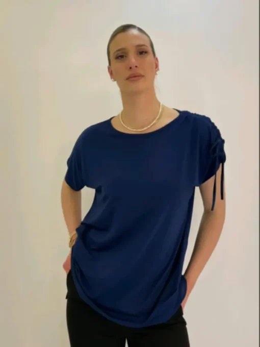 Μπλούζα βισκόζ με σούρες Plus size V31542